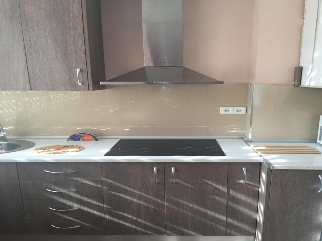 Ofert, Next To The Area, Apt Ocean-2ª Linea Levante-3-4 Pers -con Piscina, Aire Acond Extra Y Garaje 10eur Dia Appartement *